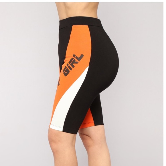 *NWT Fashion Nova Biker Shorts Set - Picture 5 of 15